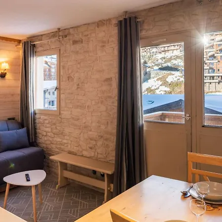 Rénové Avec Balcon, 4 Pers, Centre, 2 Flocons Argent - Fr-1-637-68